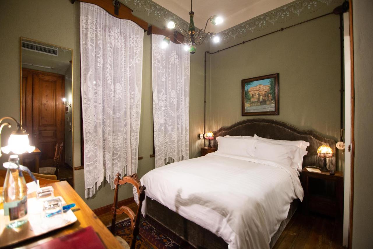 Vila Ebel Hotel Pool & Spa Корча Екстер'єр фото
